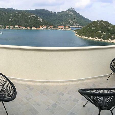 Apartments Kurelja Lastovo Exterior photo